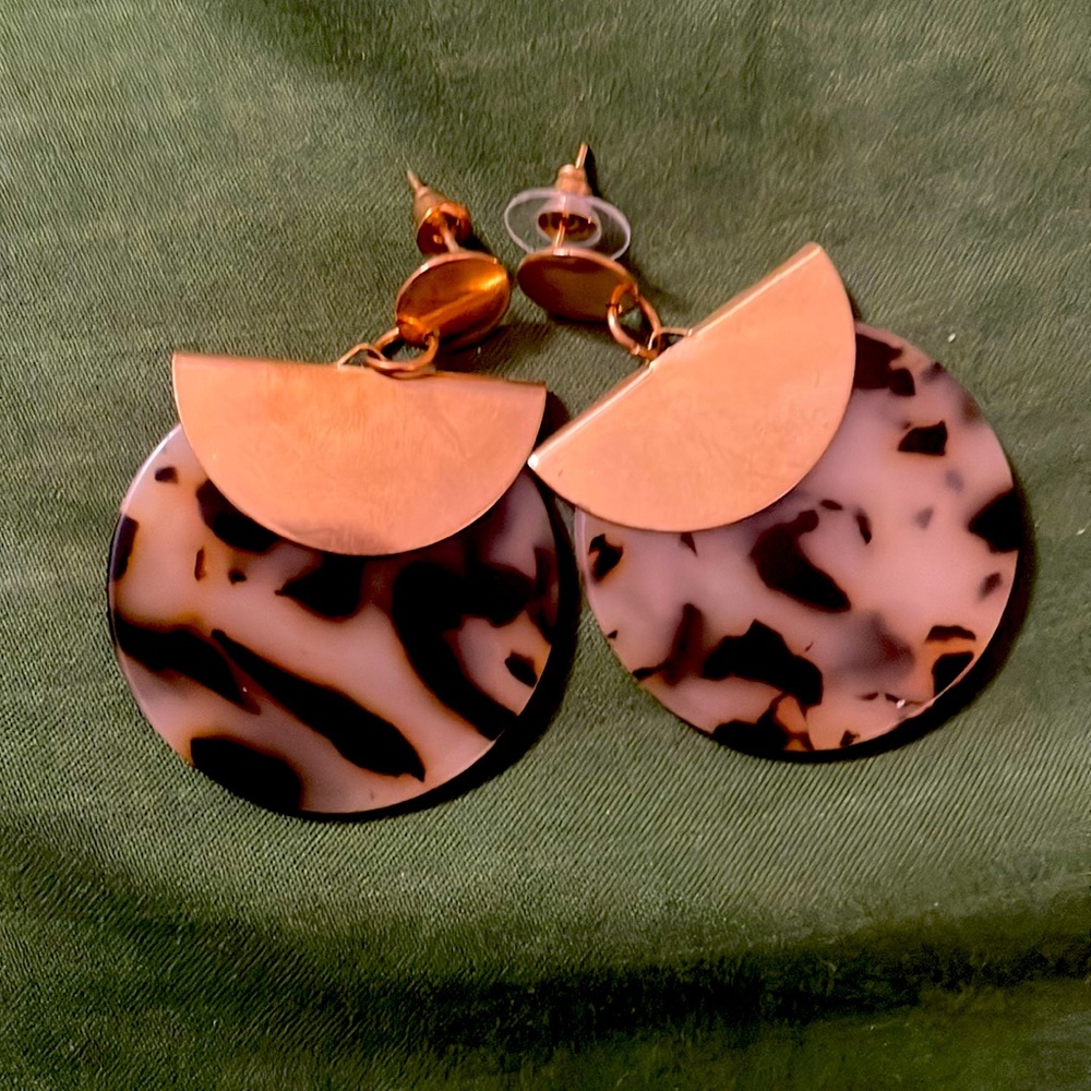 Chetah print earrings